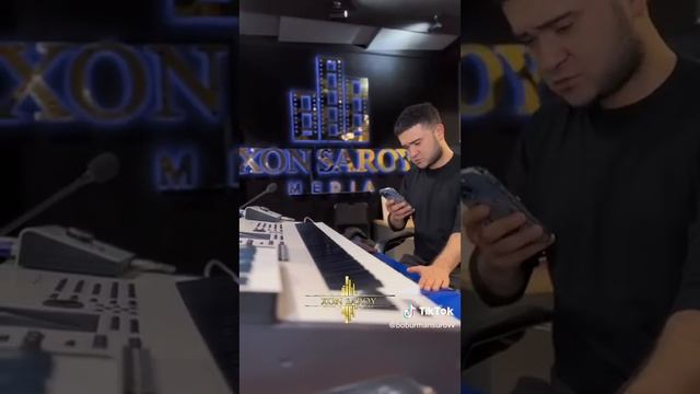 Bobur & Shoxruxon смотреть онлайн