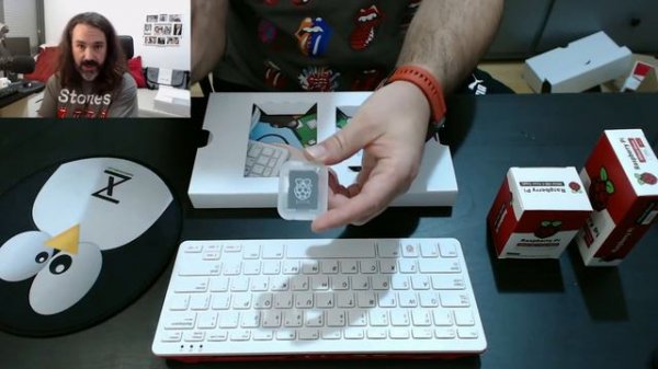 Unboxing The Raspberry Pi 400 Kit + YOUR Questions Answered!