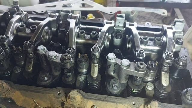 How to adjust valve clearance.Man D2066 смотреть онлайн