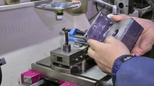 Держатель для тисков на токарный станок.