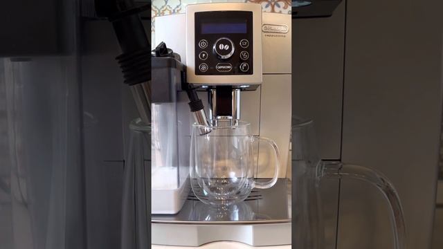 Кофемашина DeLonghi Cappuccino ECAM 23.460 смотреть онлайн