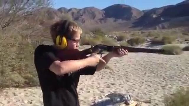Alex shoots 1873 SASS style смотреть онлайн