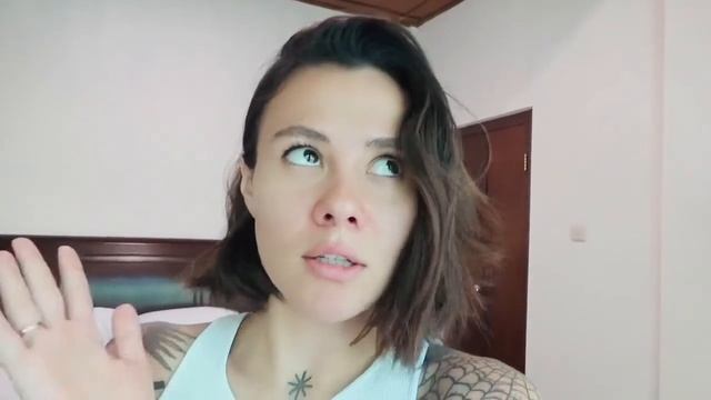 Стихи/Читает Авдеева - социум смотреть онлайн