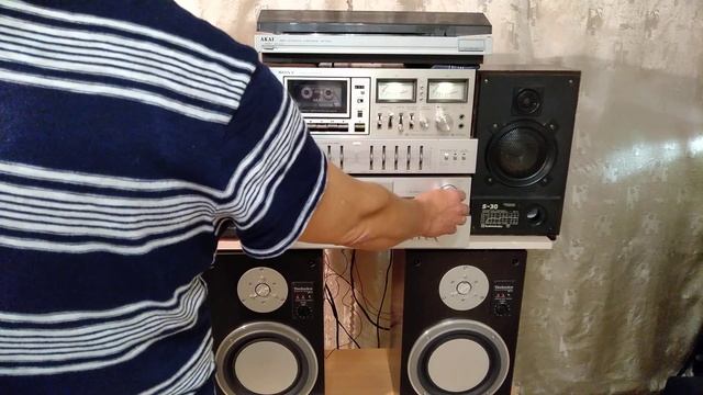 эквалайзер AKAI EA-G30 смотреть онлайн