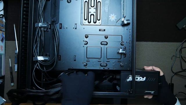 【ゲーミングPC自作】Ryzen 9 3950X搭載PC 1 смотреть онлайн