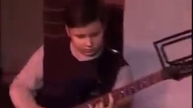 Paul Gilbert - Scarified played live by 11 year old Anton Oparin смотреть онлайн