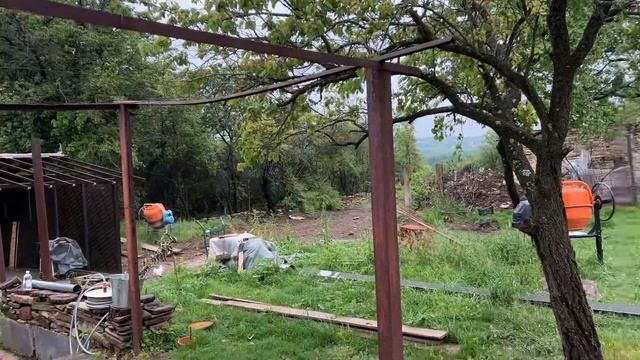 Жизнь в болгарском селе. У Светочки травма. Как проверяем участок перед покупкой и релаксация. смотреть онлайн