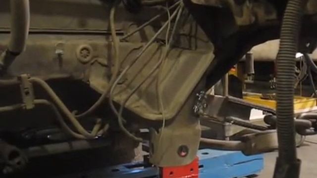 Ремонт переда и бока ВАЗ 2112 wmv смотреть онлайн