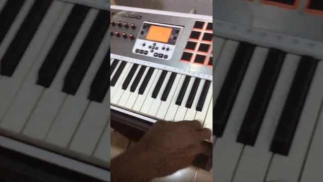 M-Audio Axiom Air 25 Keyboard and Pad Controller смотреть онлайн
