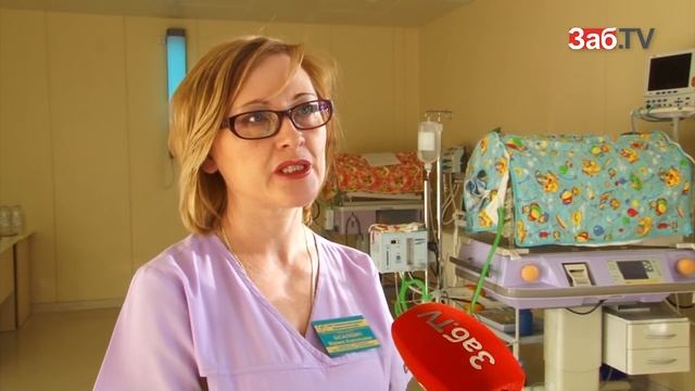 Недоношенные дети пришли к своим врачам смотреть онлайн