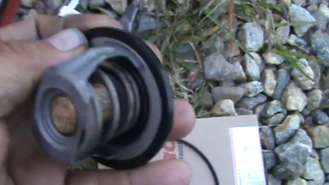 Water pump change on 2004 Saturn Vue смотреть онлайн