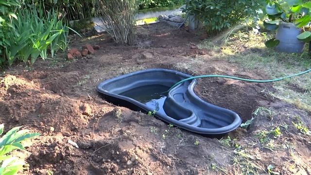 Искусственный водоем на садовом участке смотреть онлайн