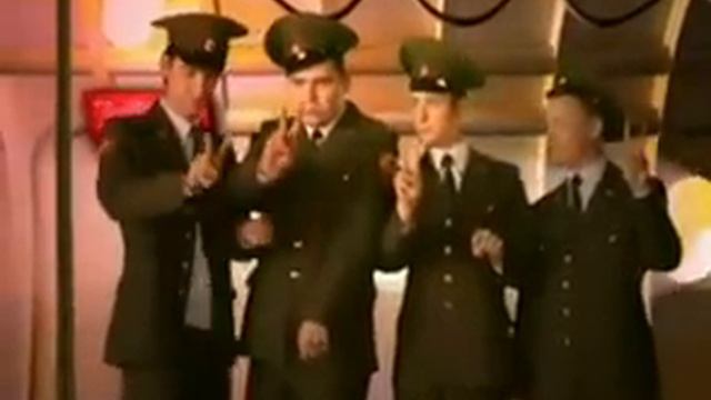 Осталось два дня. Кремлёвские курсанты смотреть онлайн