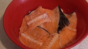 КАК ЗАСОЛИТЬ ХРЕБТЫ ЛОСОСЯ. КАК ВКУСНО ЗАСОЛИТЬ КРАСНУЮ РЫБУ
