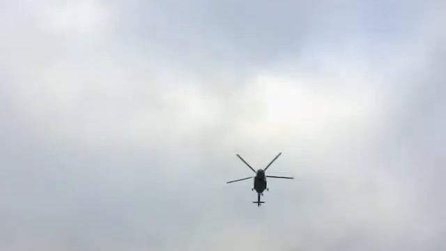 Посадка вертолета в Самаре. 06.10.2013 смотреть онлайн