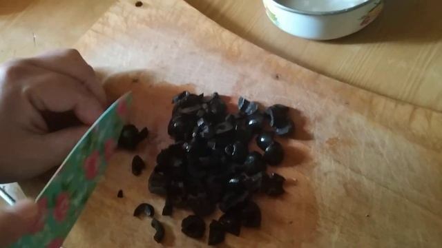 Салат с кальмаром и вялеными помидорами?.#Готовим вместе Сын ассистент и оператор ?? смотреть онлайн