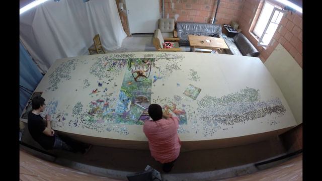 World´s largest Puzzle - Day 16 - Timelapse slow смотреть онлайн