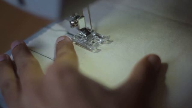 COMO HACER OJALES EN UNA MAQUINA CASERA | NAHTELIER смотреть онлайн