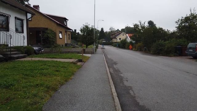 Why does everyone recommend Java as the first programming language? смотреть онлайн