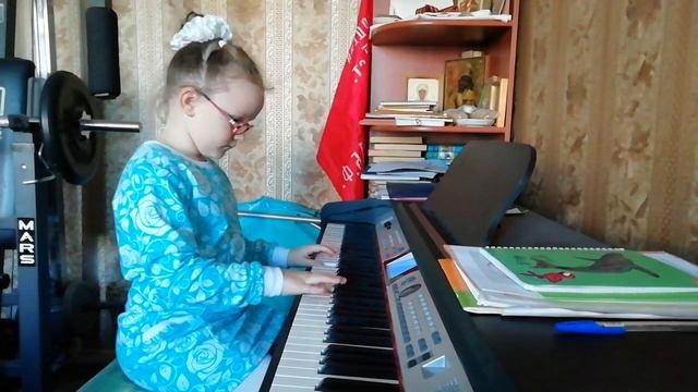 Новогодняя полечка Александров учусь играть на фортепиано смотреть онлайн