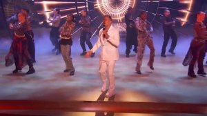 Amr Diab - Ya Ana Ya La (Joy Awards 2024 عمرو دياب - يا أنا يا لا (چوي أوورد