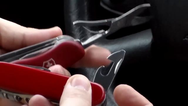 Victorinox Outrider 9023 смотреть онлайн