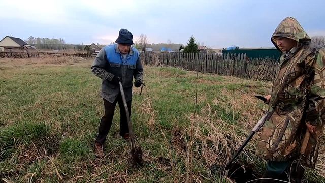 Что можно найти МЕТАЛЛОИСКАТЕЛЕМ Go-Find 66 в первый день. Как мы МЕТАЛЛ копали. смотреть онлайн