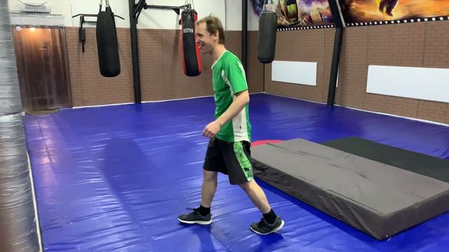 Сбросили со столба... смотреть онлайн