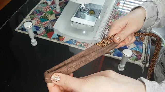 JELLY ROLL RUG DIY! / Коврик из тканевых полос своими руками!