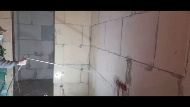 Грунтовка стен от Русских Профессионалов. смотреть онлайн