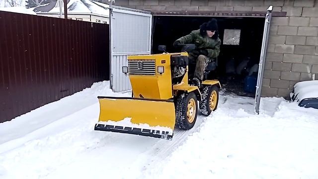 минитрактор уборка снега смотреть онлайн