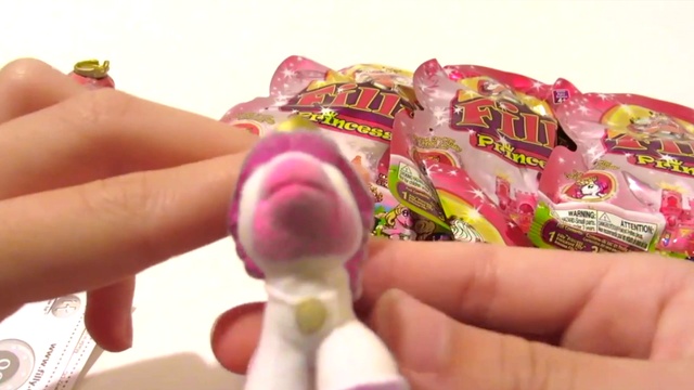 Фили Принцессы Лошадки Фили Пакетики Сюрпризы