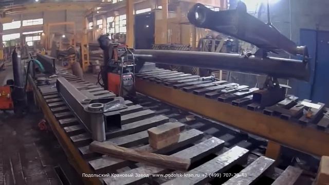 Производство 2-х плечевого консольного крана 0,5тн. смотреть онлайн