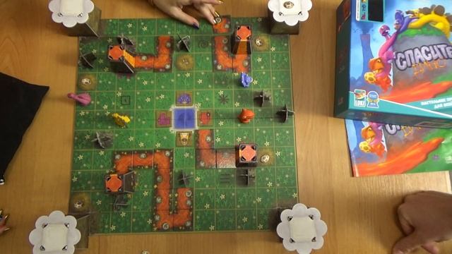 Спасите Дино. Let's Family Play.