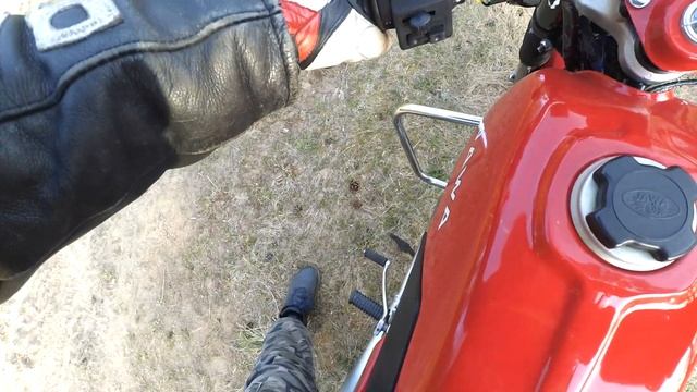 Запуск двигателя ЯВА 638 после 8 ми месяцев простоя смотреть онлайн