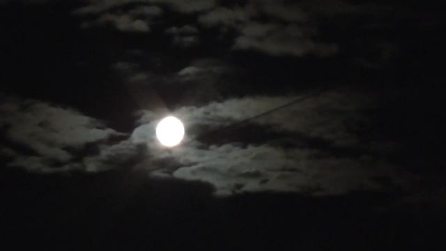 Луна 25 июля, полночь. смотреть онлайн