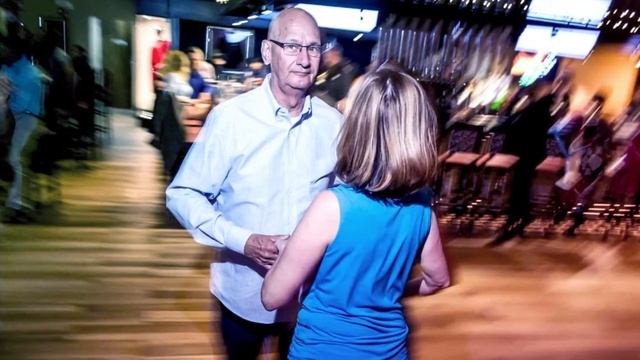 Hard Rock Cafe: Aroha Afro Latin Dance смотреть онлайн