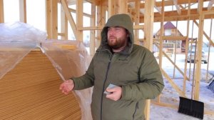 Какие материалы лучше использовать для строительства каркасного дома?