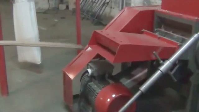 Дробилка СМЕРЧ-700ПВХ (SLP-3000ПВХ) для измельчения ПВХ изделий