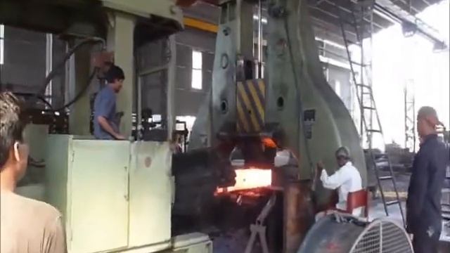 3ton Электрогидравлический свободной ковки молот с ковочного манипулятора смотреть онлайн