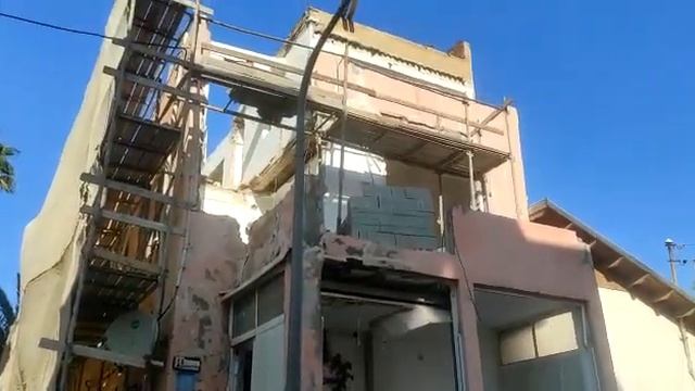 Упавший потолок смотреть онлайн