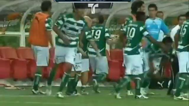 Golazo de Baloy contra Chivas el 16 de abril de 2011 смотреть онлайн