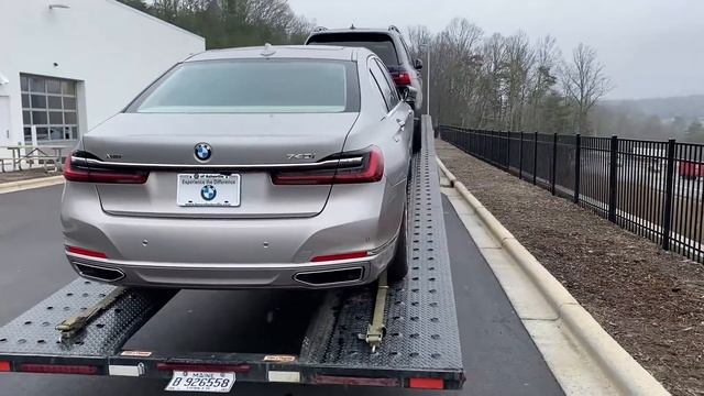 Что делать без прав в США? Хочу на PHUKET в лагерь Тайского бокса! смотреть онлайн