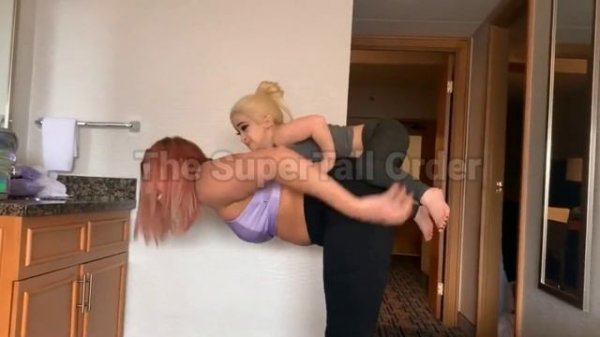Tall Goddess Gia vs Tiny Texie | tall girl vs short girl | tall amazon woman
