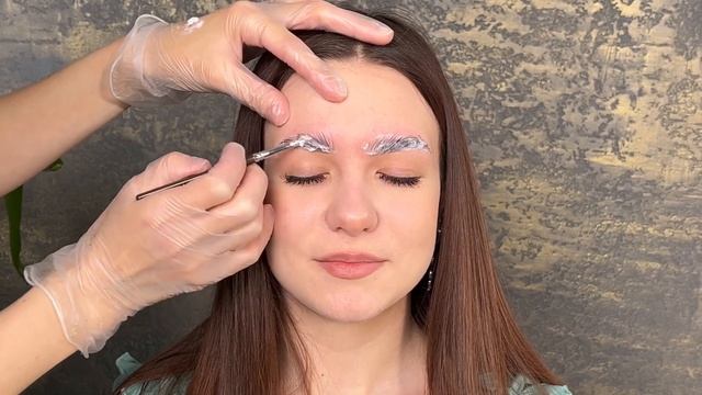 Ламинирование бровей составами от BrowXenna для жестких волосков / процесс и результат смотреть онлайн