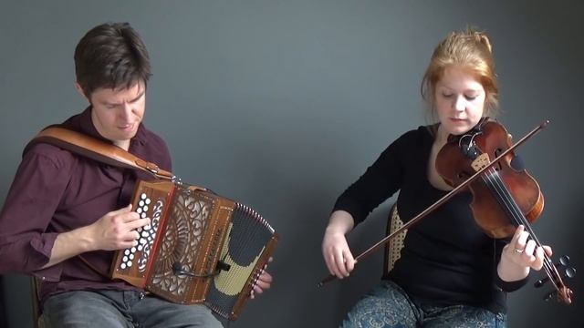 Mazurka - Origin Of The World (Dave Shepherd, Blowzabella) - fiddle/melodeon смотреть онлайн