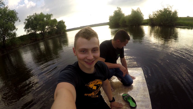 Плот из бутылок смотреть онлайн