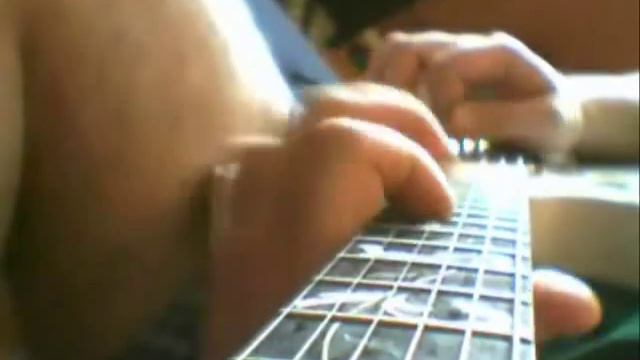 HAMER DIABLO 2 USA VS IBANEZ JEM 7 WH смотреть онлайн