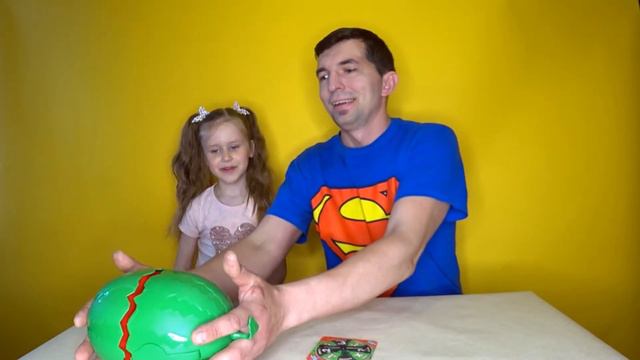 НЕ РАЗБЕЙ АРБУЗ! МОКРЫЙ ЧЕЛЛЕНДЖ Видео для детей смотреть онлайн