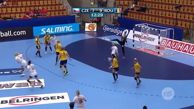 W CZE resenje u napadu смотреть онлайн